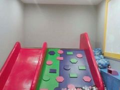 -彩色熊猫剧场