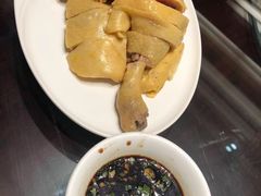 -梅龙镇广场