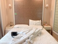 -维也纳酒店(苏州东方之门金鸡湖店)