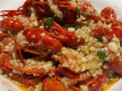 -肥肥虾庄·金牌油焖大虾(首义路店)