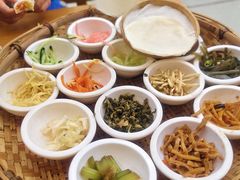 -包整·丝娃娃(一览甲秀楼风景店)