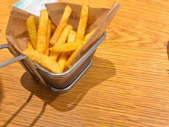 -菲滋意式餐厅(上虞万和城店)