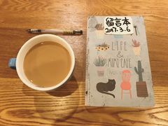 -猫的天空之城概念书店(杭州南宋御街店)