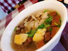 经典鸭血粉丝汤-苓记南京鸭血粉丝.皮肚面(县东巷店)