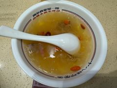 润肺银耳雪梨汤-十八梯邓凳面(狮子坪店)