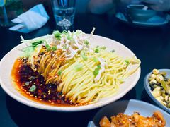 -麻六记(凤凰汇店)