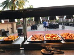 -三亚海韵度假酒店·渔人码头海鲜火锅BBQ自助餐厅·落日吧