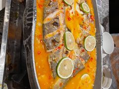 -里岛烤鱼(东港凯虹广场店)