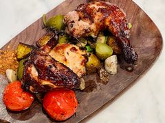 蜜汁香草烤嫩春鸡（2人食）-théATRE茶聚场·餐厅(环球金融中心店)