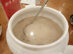 -丹江口渔村·湘味厨房(桃园店)