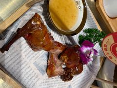 -龍堂蟹黄小笼包(德思勤四季汇店)