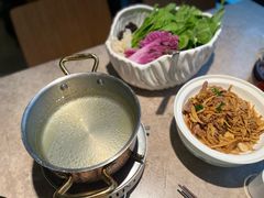 现烫鸡毛菜-皖厨·中国徽菜(星河WORLD·COCO Park店)