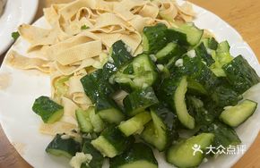 Thousand-Layer Tofu and Cucumber Platter