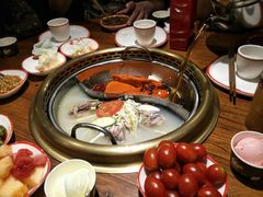 -渝都辣夫重庆老火锅(华新店)