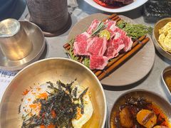 -草家酱蟹炭火烤肉店(珲春南路一店)