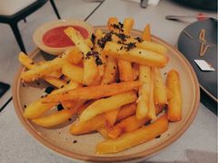 -乐咖啡西餐厅(太湖皇冠假日酒店)