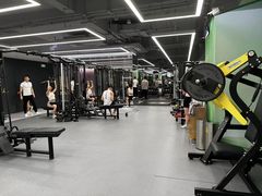 -优享健身(三元桥店)