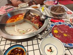 -山悦里 山野·鲜火锅(罗斯福广场店)