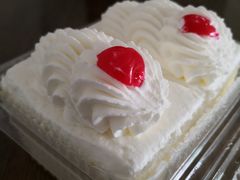 -红宝石·鲜奶小方·海派西点房(南丹店)