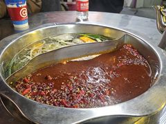 鸳鸯锅-储奇门鳝鱼火锅(总店)