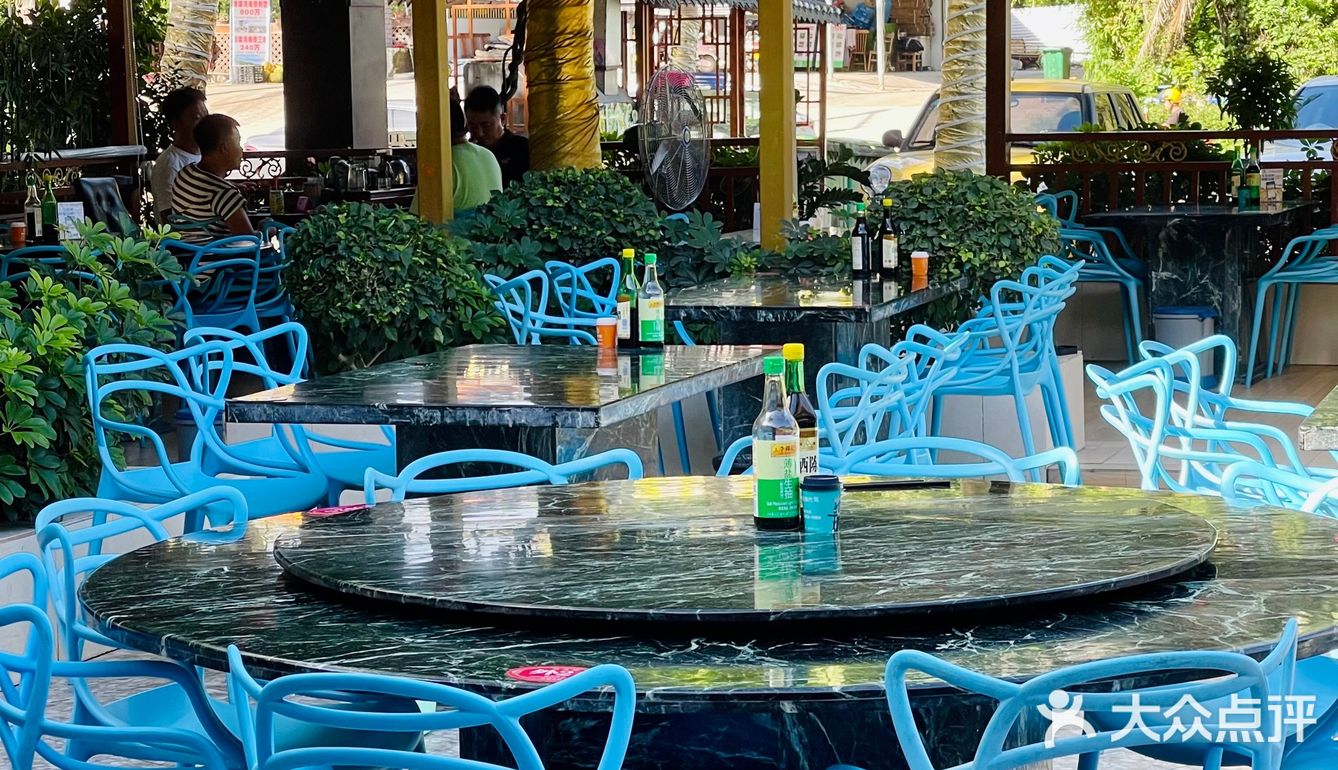 三亚｜吃海鲜就到这里😋好吃服务还超赞[强]