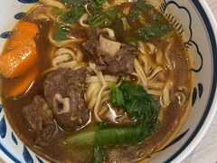 -康师傅私房牛肉面(马泉营奥莱店)