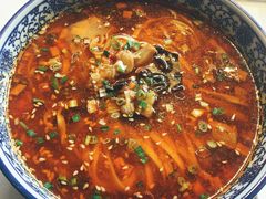 臊子面-東舍食唐精品陕菜馆
