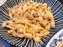 -琥珀老六龙虾(四里河店)