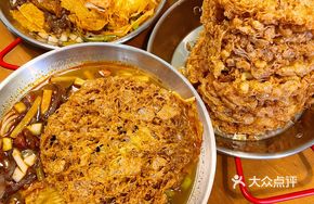 Dry-Boiled Snail Meat with Minced Pork Luosifen