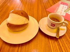 -文艺复兴百货(米兰大教堂广场店)