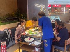 -老牌坊云南鱼豆花火锅(哈西万达店)