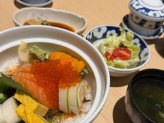 三色鱼生饭-小山日本料理(太古汇店)
