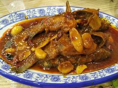 -江城燕子大排档(江汉路步行街店)