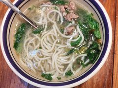 -云阿蛮云南生烫牛肉米线(奉贤路店)