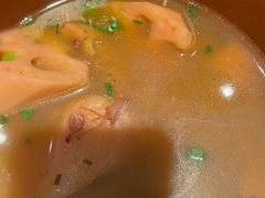 -黄泥岗·地道湖北菜(奥特莱斯店)