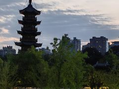 -龙华寺
