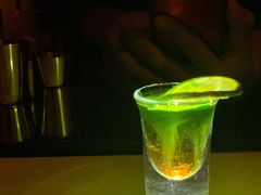 -城墙外BAR