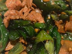 小炒黑猪肉-湘满甲·黄焖甲鱼创始者·湘菜·鲁菜(潘家园店)
