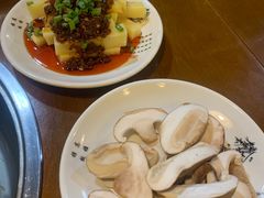 -岳记兴隆·青城腊排铜火锅(融创店)
