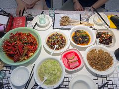 -靓虾二哥长沙地标小龙虾(五一广场店)