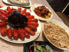 -巴厘龙虾·榜首油焖大虾(洞庭·艺术洋房店)