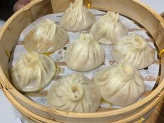 蟹粉小笼-馋三尺蟹粉小笼(人民广场店)