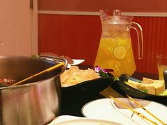 -唯爱KTV聚会餐厅(仙林东城汇店)