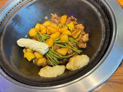 -东北人家铁锅炖(水岸帝景店)