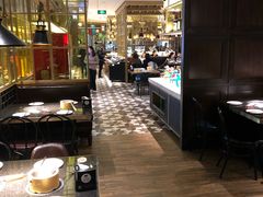 大堂-钱小奴海鲜自助黑金店(杭州滨江龙湖店)