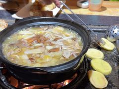 -有一锅·野生菌黑山羊腊排骨火锅(古城北门店)