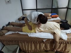 -龙脊堂龙氏推拿 整脊(陆家浜店)
