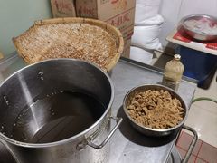 -邓记新一代糖油果子(四川煤管局供销公司职工宿舍店)