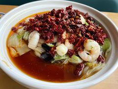 油泼大虾-小六汤包砂煲菜(文景路店)