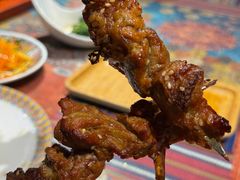 -乡村馕坑肉·烧烤·新疆菜·本地人更爱吃(阿勒泰首店)